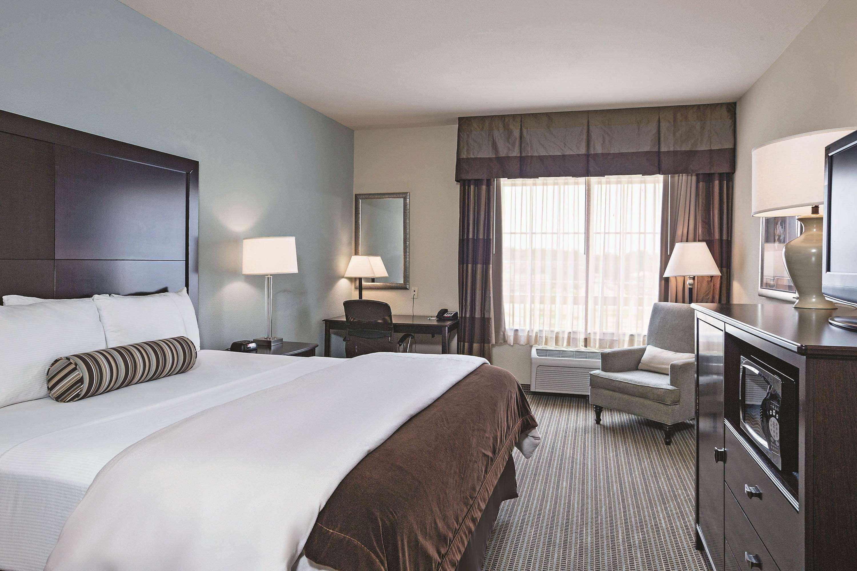 Hotel La Quinta By Wyndham Dfw Airport West - Euless Exterior foto